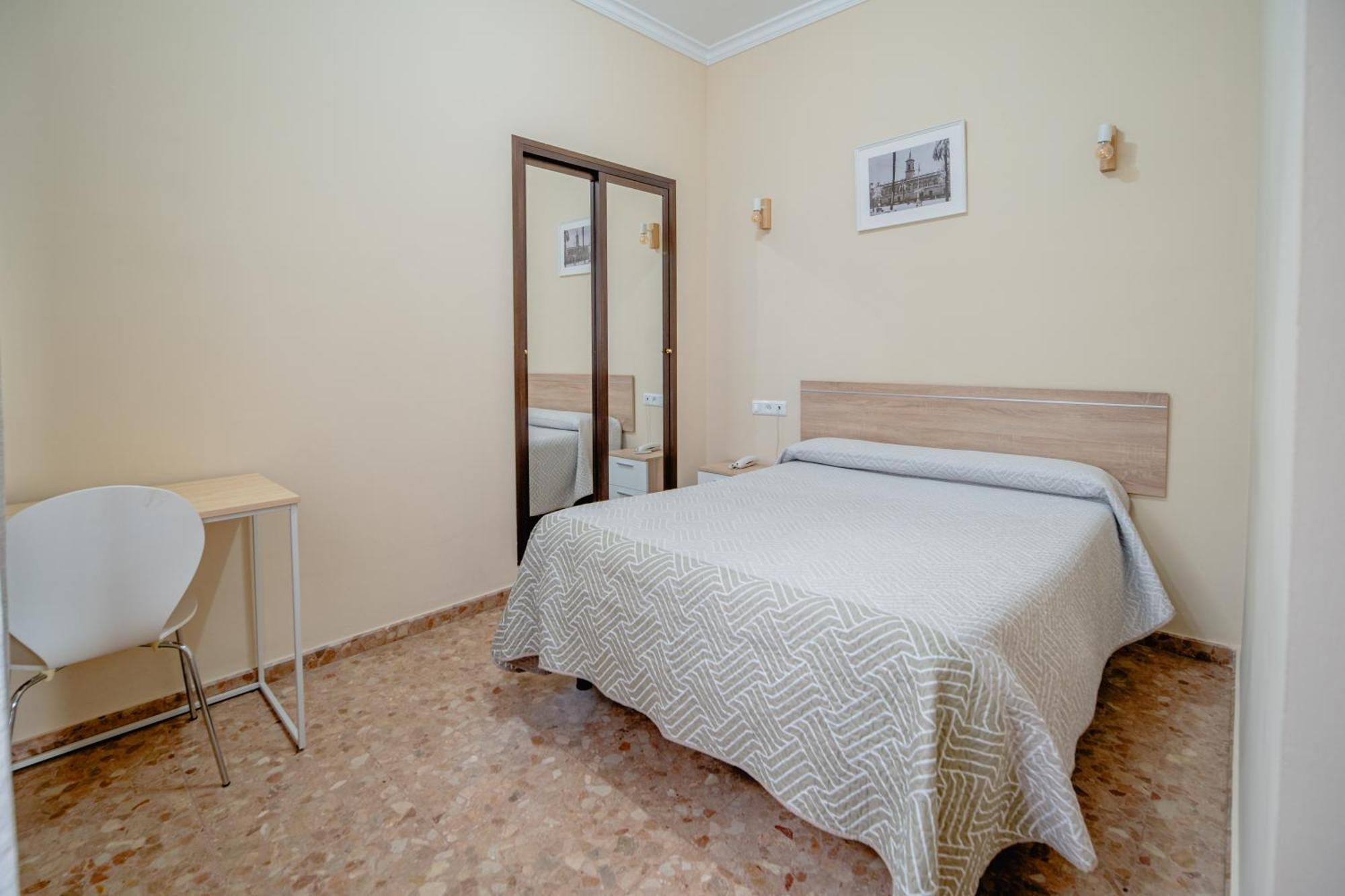 Hotel Chamizo El Arahal Zewnętrze zdjęcie